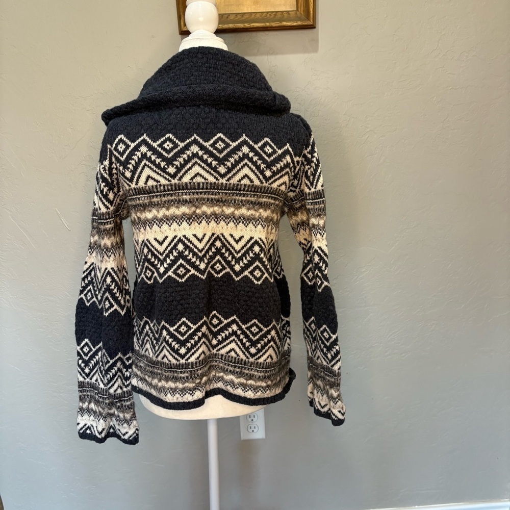 Cozy Fair Isle Cowl Neck Sweater Black Cream Geometric Knit Size L - Picture 8 of 11